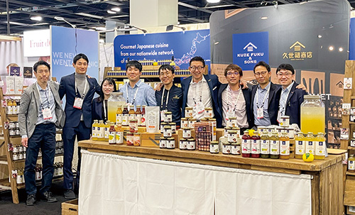 Kuze Fuku & Sons Natural Products Expo Westへ参加した様子