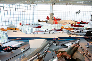 航空博物館