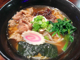 ベルビューにオープンしたカレーとラーメンの店COCO