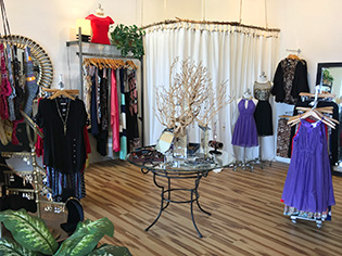 Mia's Boutique