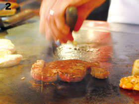 シアトル　日本食レストラン　ベニハナ　牛肉料理