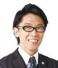 弁護士 長 裕康さん