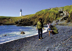 オレゴン・コーストにあるヤキナヘッド特別自然地区のコブル・ビーチ(Cobble Beach)
