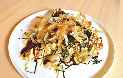 お好み焼きの味のクレープ