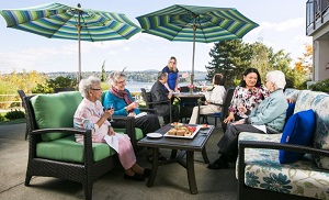Lakeshore_patio